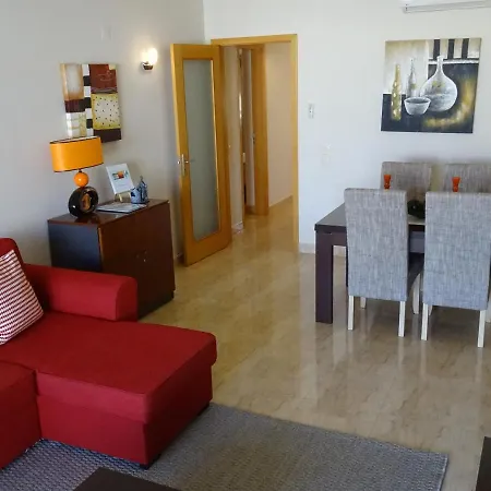 Casa Afonso Henriques *