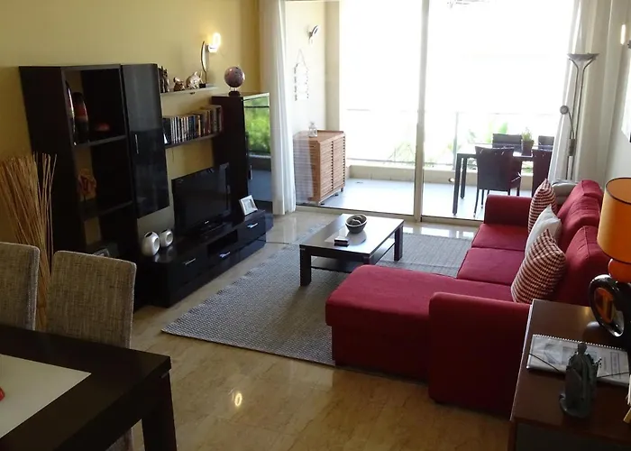 Casa Afonso Henriques *